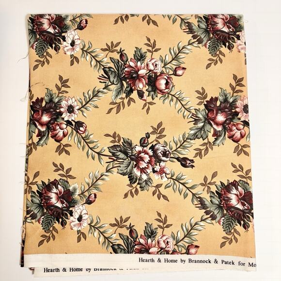 Vtg Hearth & Home Fabric Brannock & Patek Moda 42x37" Quilt Crafts Sew Estate - Picture 1 of 2